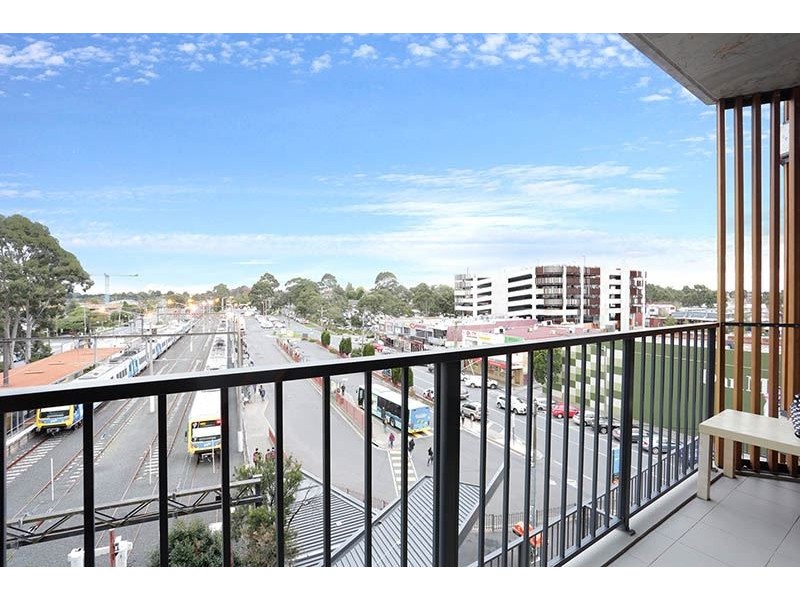 614/39 Kingsway, Glen Waverley VIC 3150