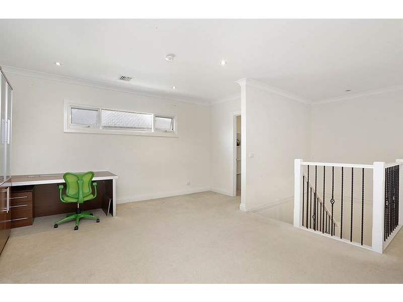 6 Lowen Road, Glen Waverley VIC 3150