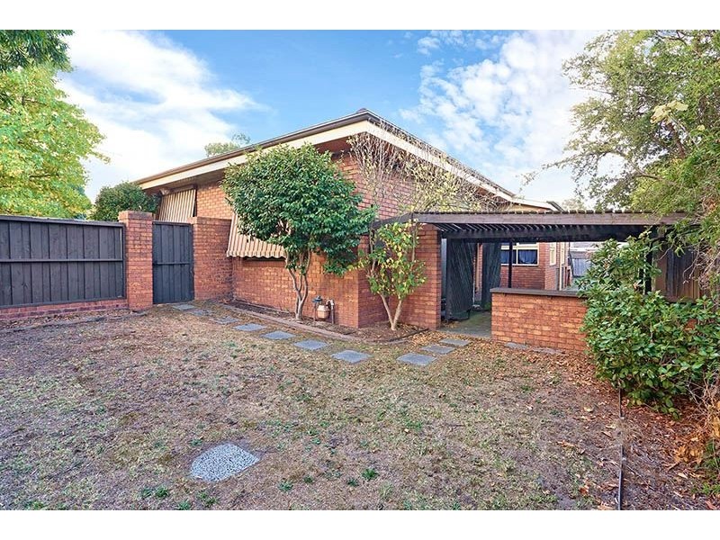 63 Remington Drive,, Glen Waverley VIC 3150