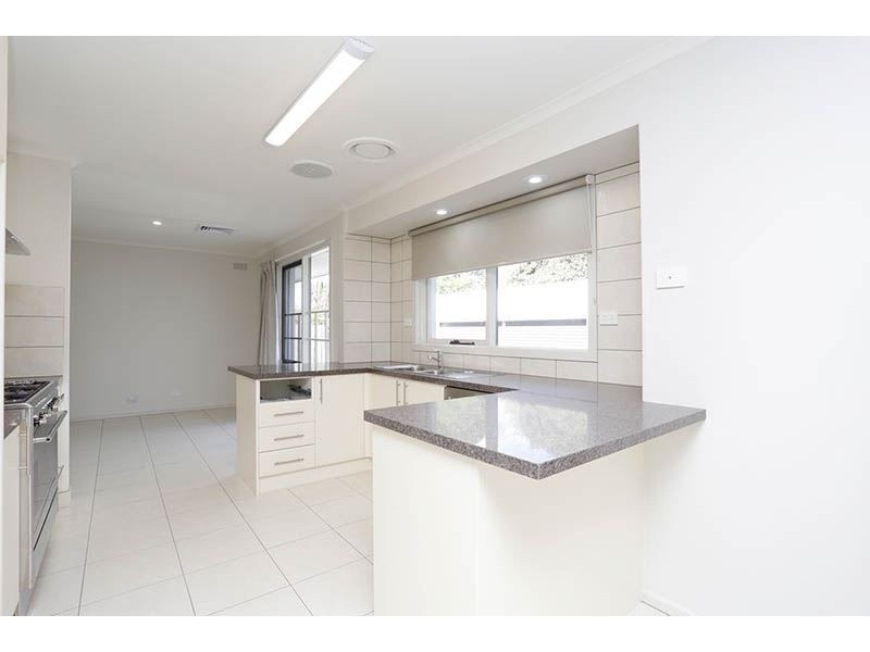 8 Citrus Street, Vermont South VIC 3133