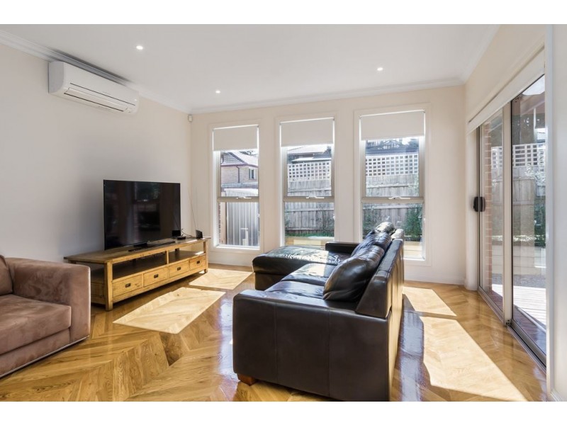 62C Pepperell Avenue, Glen Waverley VIC 3150