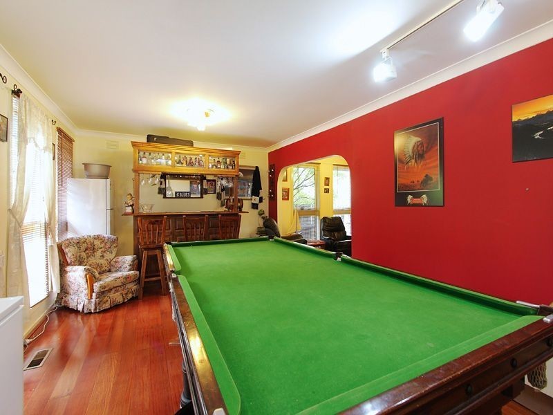 31 King Arthur Drive, Glen Waverley VIC 3150