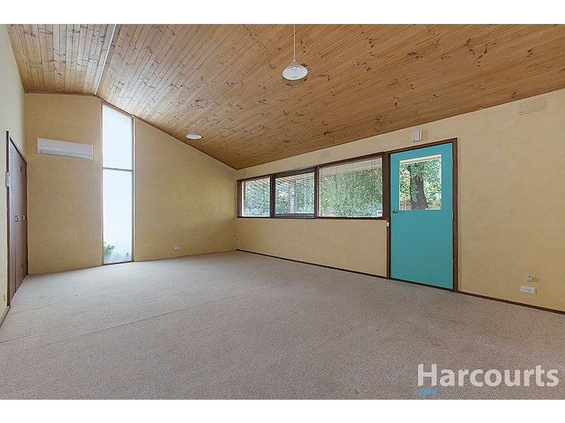 3 Dubbo Court, Glen Waverley VIC 3150