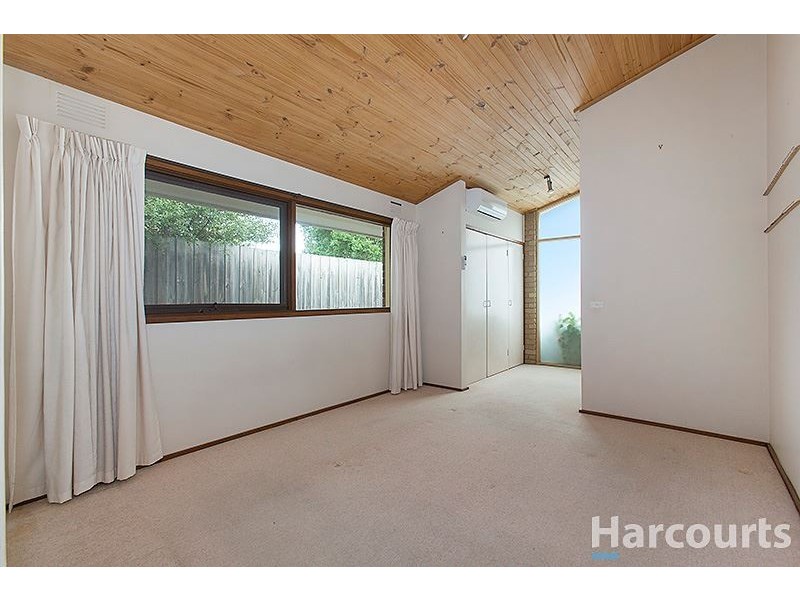 3 Dubbo Court, Glen Waverley VIC 3150