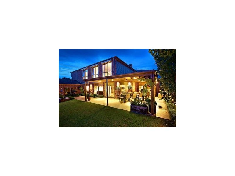 13 Keylana Blvd, Mount Waverley VIC 3149