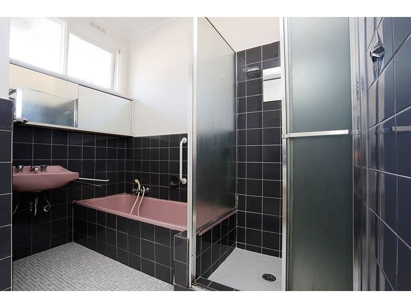 12 Cherry Street, Glen Waverley VIC 3150