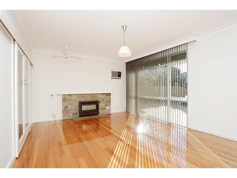 12 Cherry Street, Glen Waverley VIC 3150
