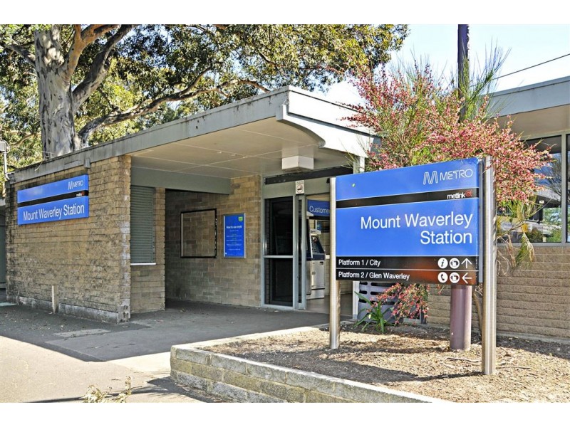 2/30 Sampson Drive, Mount Waverley VIC 3149