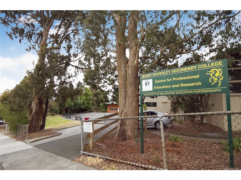 2/30 Sampson Drive, Mount Waverley VIC 3149