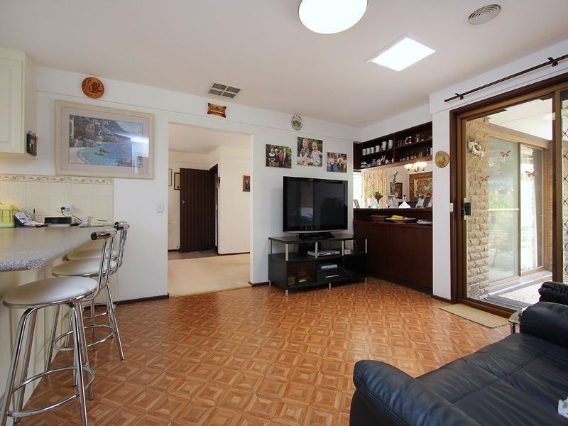 5 Groom Court, Glen Waverley VIC 3150