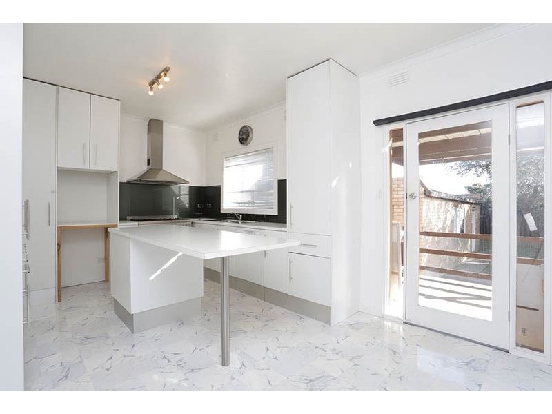 73 Lea Road, Mulgrave VIC 3170