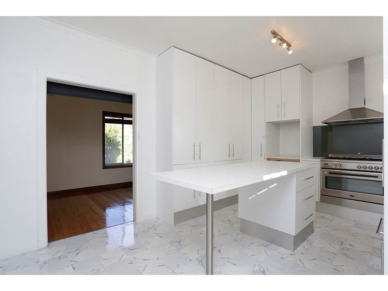 73 Lea Road, Mulgrave VIC 3170