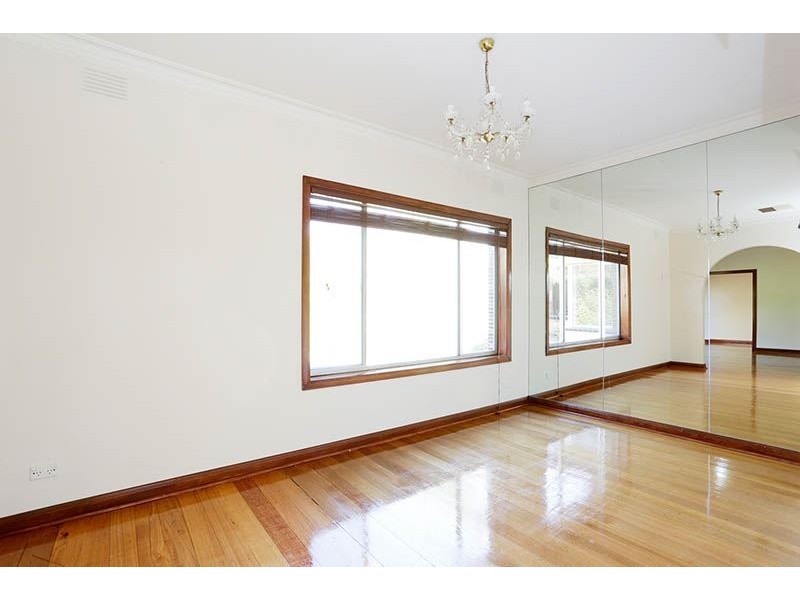 73 Lea Road, Mulgrave VIC 3170