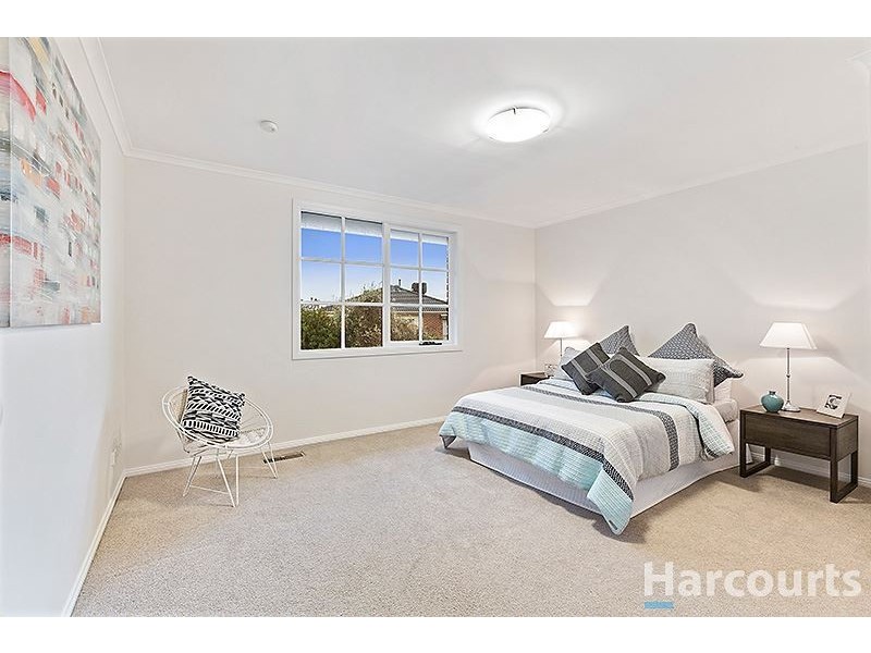 16 College Court, Glen Waverley VIC 3150