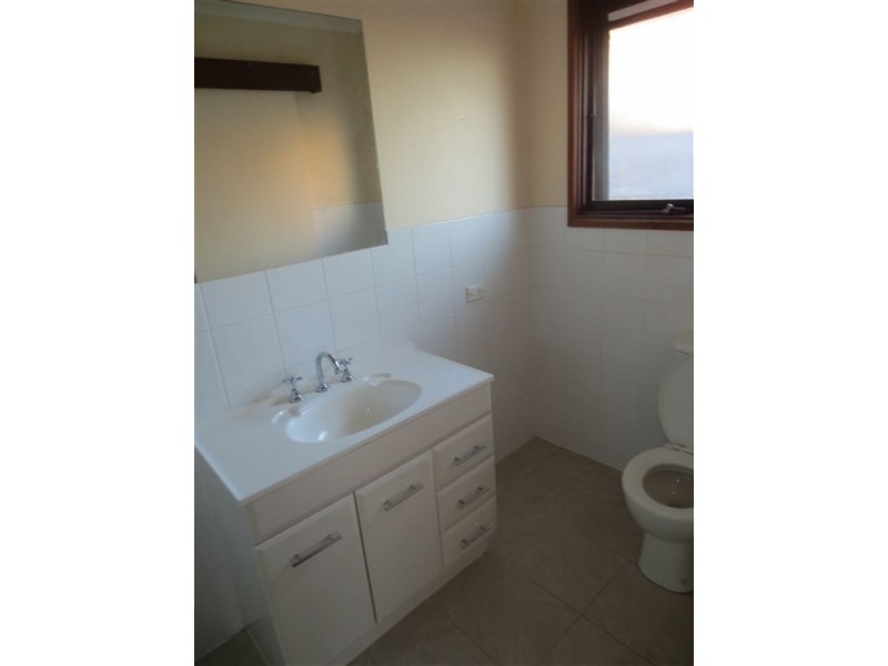 17 Chivalry Avenue, Glen Waverley VIC 3150