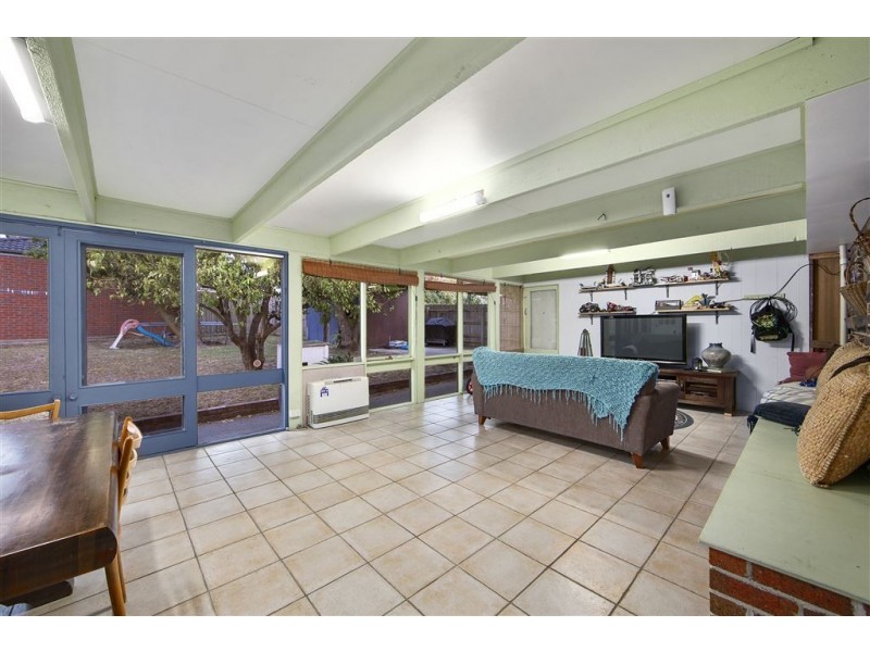 24 Viewpoint Avenue, Glen Waverley VIC 3150