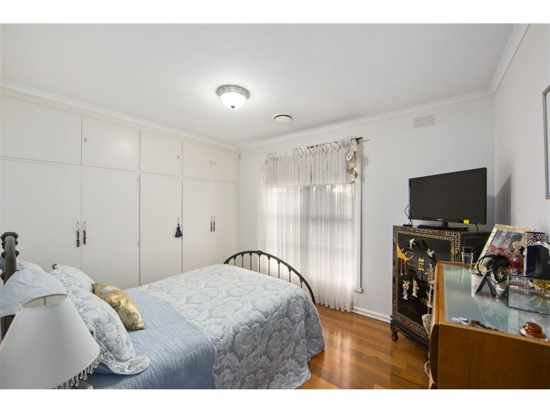 24 Viewpoint Avenue, Glen Waverley VIC 3150