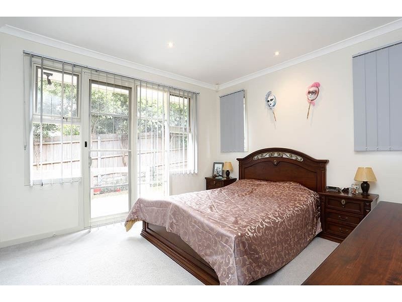 2/24 Tobias Avenue, Glen Waverley VIC 3150