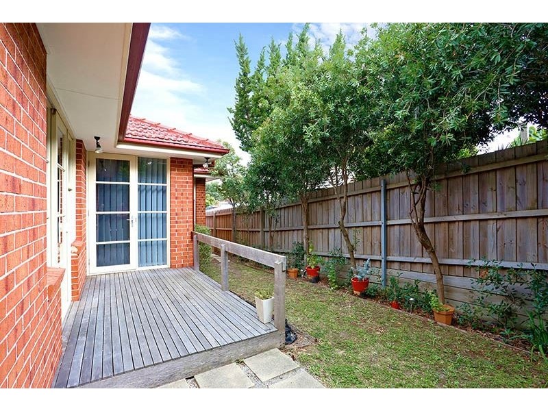 2/24 Tobias Avenue, Glen Waverley VIC 3150