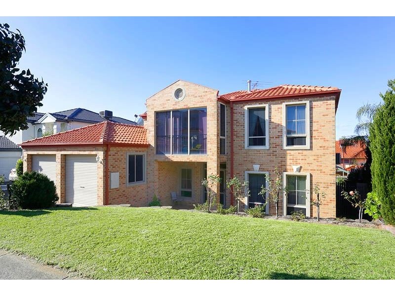 2 James West Street, Glen Waverley VIC 3150