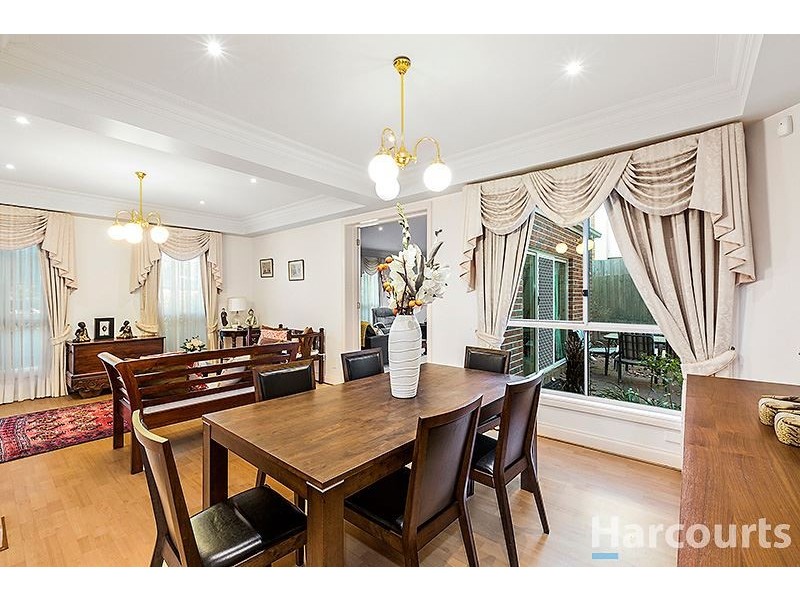 2 Avendon Boulevard, Glen Waverley VIC 3150