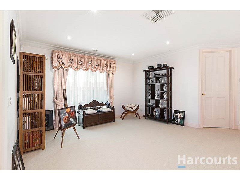 2 Avendon Boulevard, Glen Waverley VIC 3150