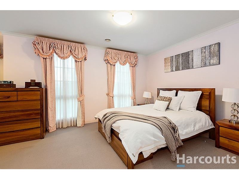 2 Avendon Boulevard, Glen Waverley VIC 3150