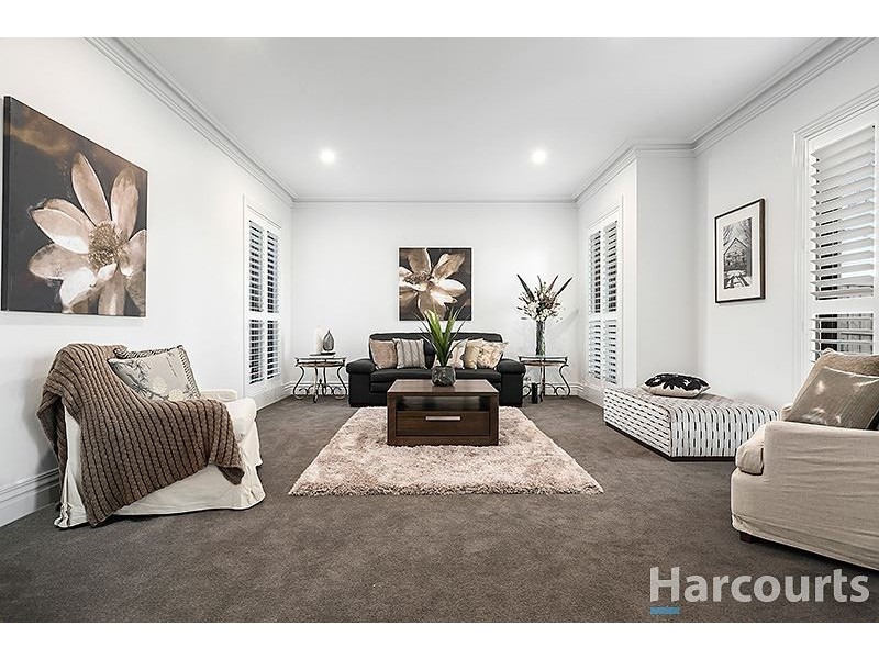 4 Sagan Court, Glen Waverley VIC 3150