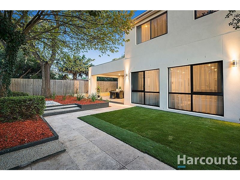 4 Sagan Court, Glen Waverley VIC 3150