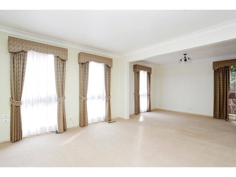 5 Grail Court, Glen Waverley VIC 3150