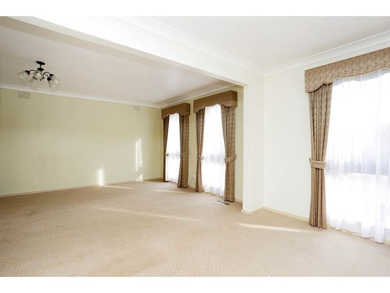 5 Grail Court, Glen Waverley VIC 3150