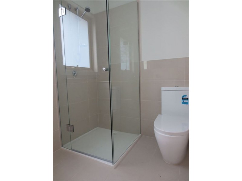 2/37 Gillard Street, Burwood VIC 3125