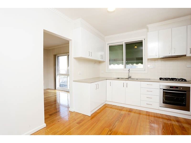 33 Hunter Street, Glen Waverley VIC 3150