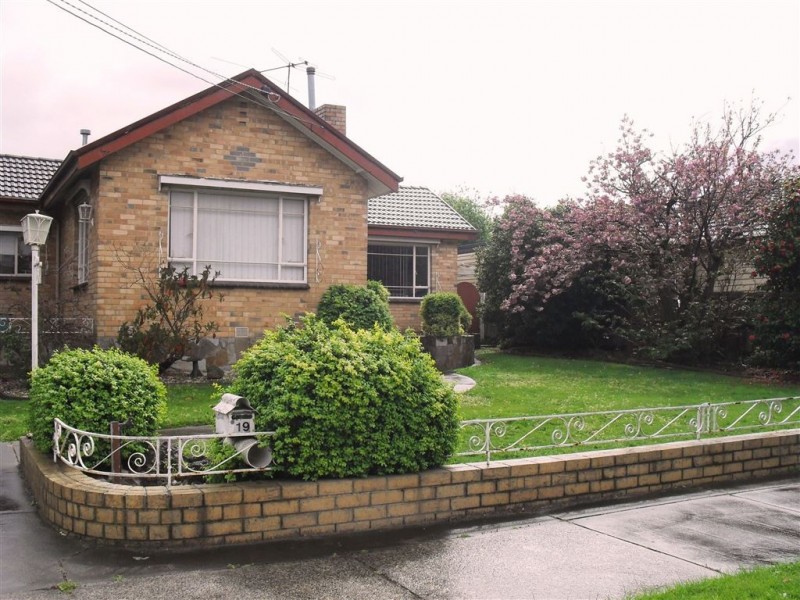 19 Sage Street, Oakleigh East VIC 3166