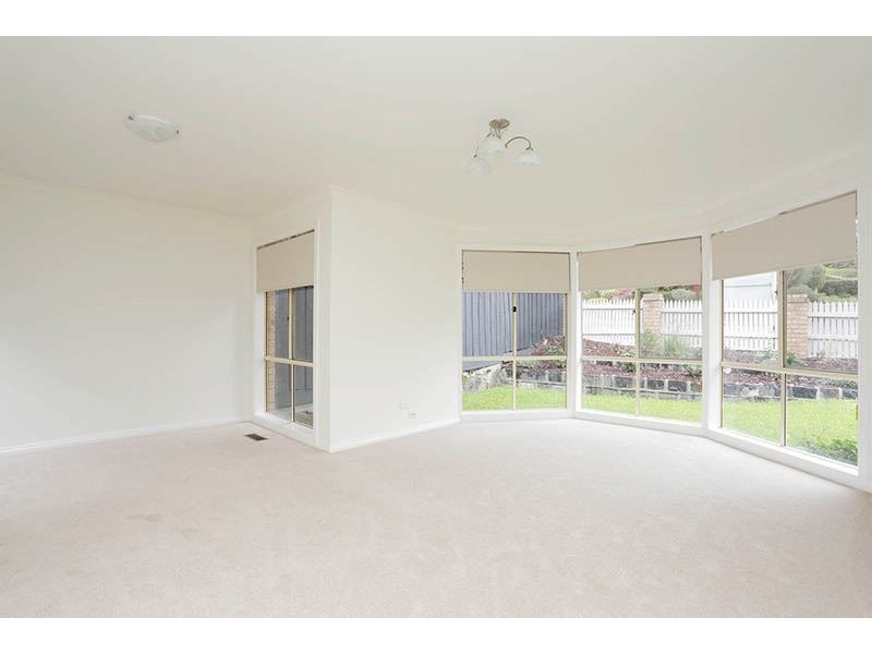 6 Blair Road, Glen Waverley VIC 3150