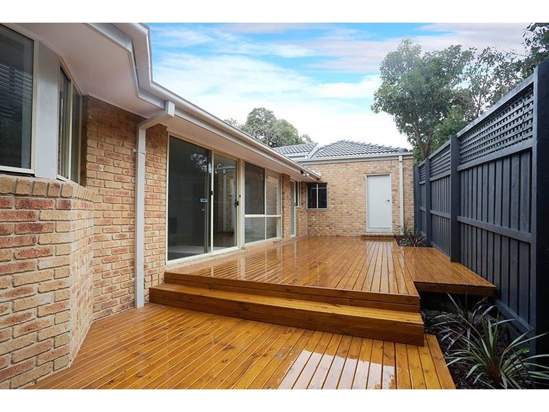 6 Blair Road, Glen Waverley VIC 3150