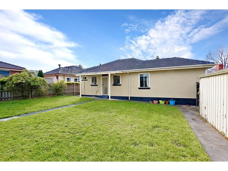 37 Seaview Crescent, Mulgrave VIC 3170
