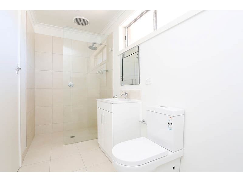 2/204 Lawrence Road, Mount Waverley VIC 3149