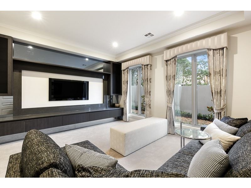 10 Victoria Avenue, Glen Waverley VIC 3150