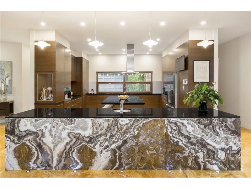 2 Riversdale Court, Mount Waverley VIC 3149