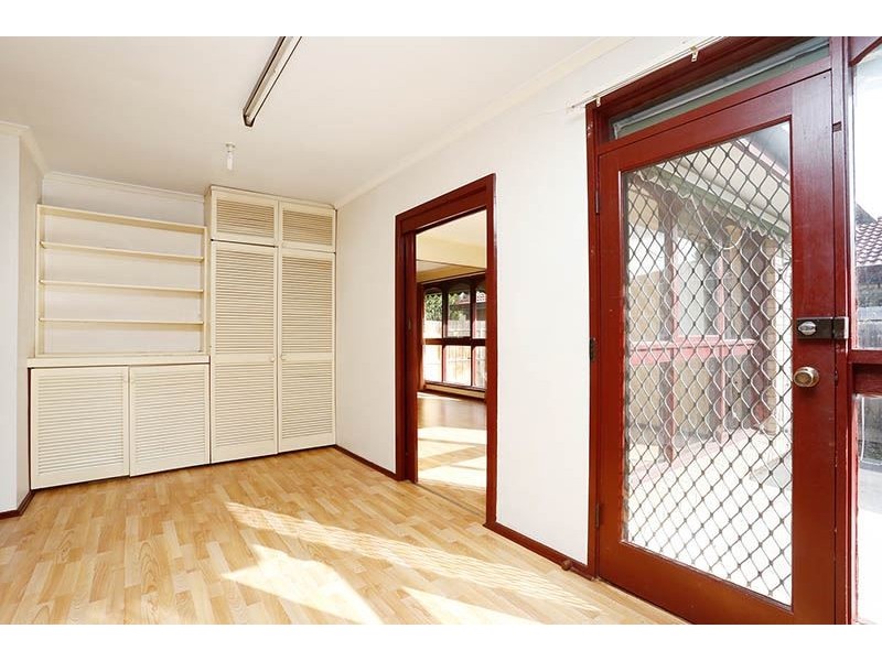 889 High Street Road, Glen Waverley VIC 3150