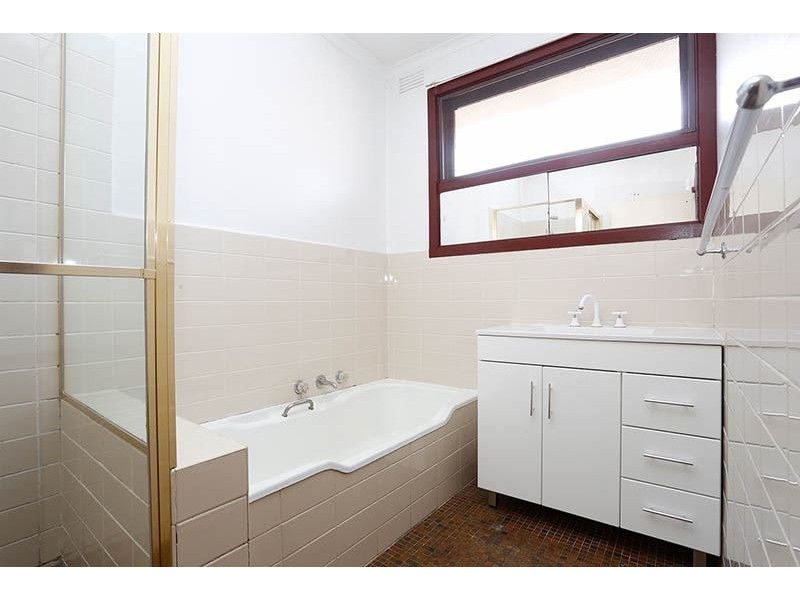 889 High Street Road, Glen Waverley VIC 3150