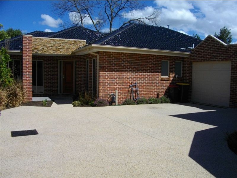 2/548 Highbury Road, Glen Waverley VIC 3150