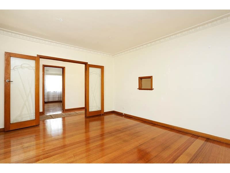 27 Montana Avenue, Mulgrave VIC 3170