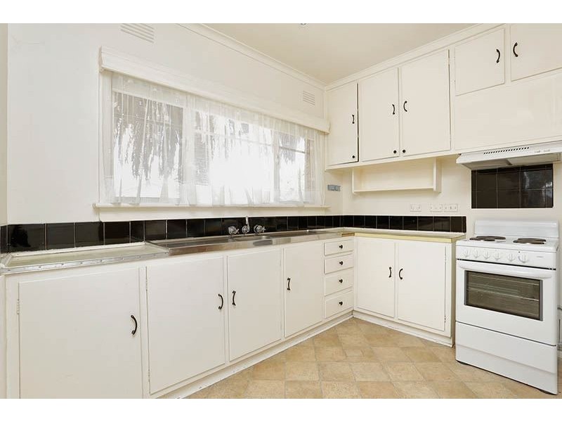 27 Montana Avenue, Mulgrave VIC 3170