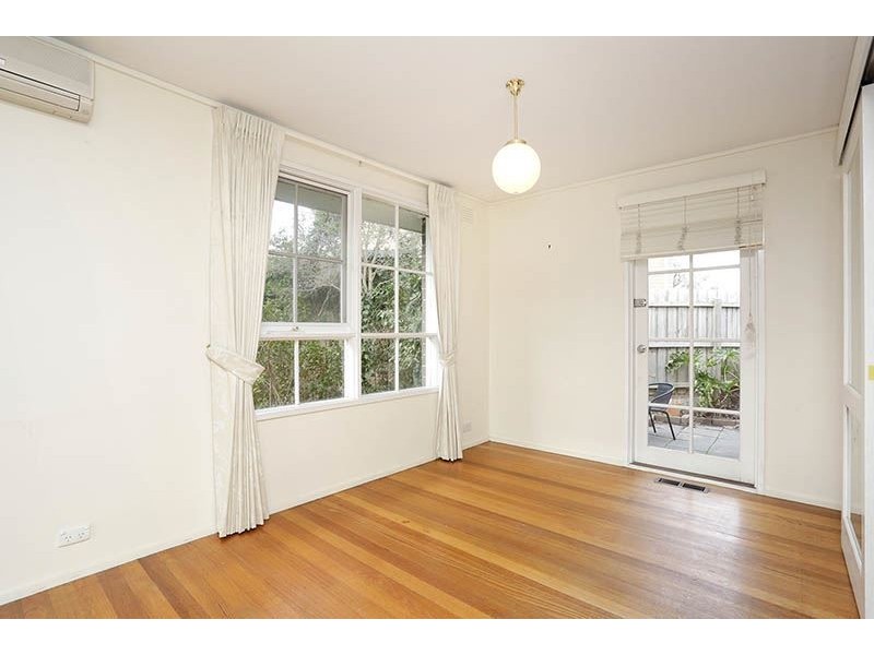 4 Booran Avenue, Glen Waverley VIC 3150
