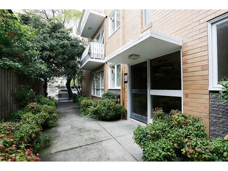 2/63 Osborne Street, South Yarra VIC 3141