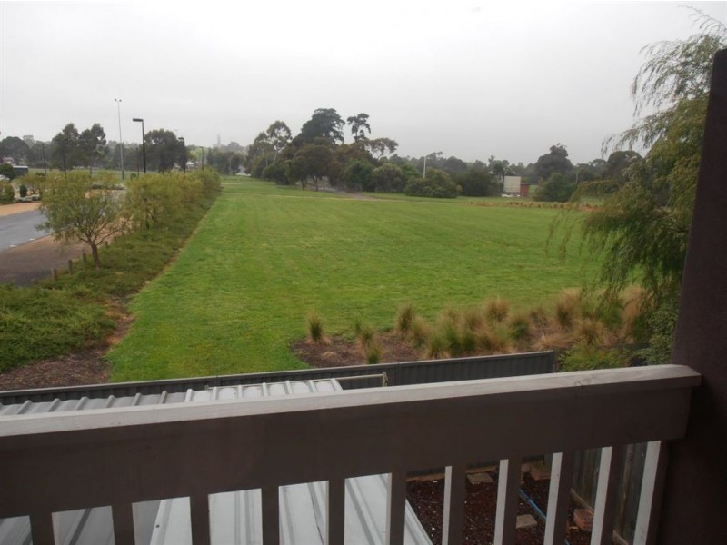 2/12 Owens Avenue, Glen Waverley VIC 3150