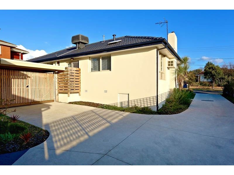 1/15 Emerald Street, Mount Waverley VIC 3149