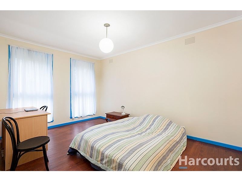 37 King Arthur Drive, Glen Waverley VIC 3150